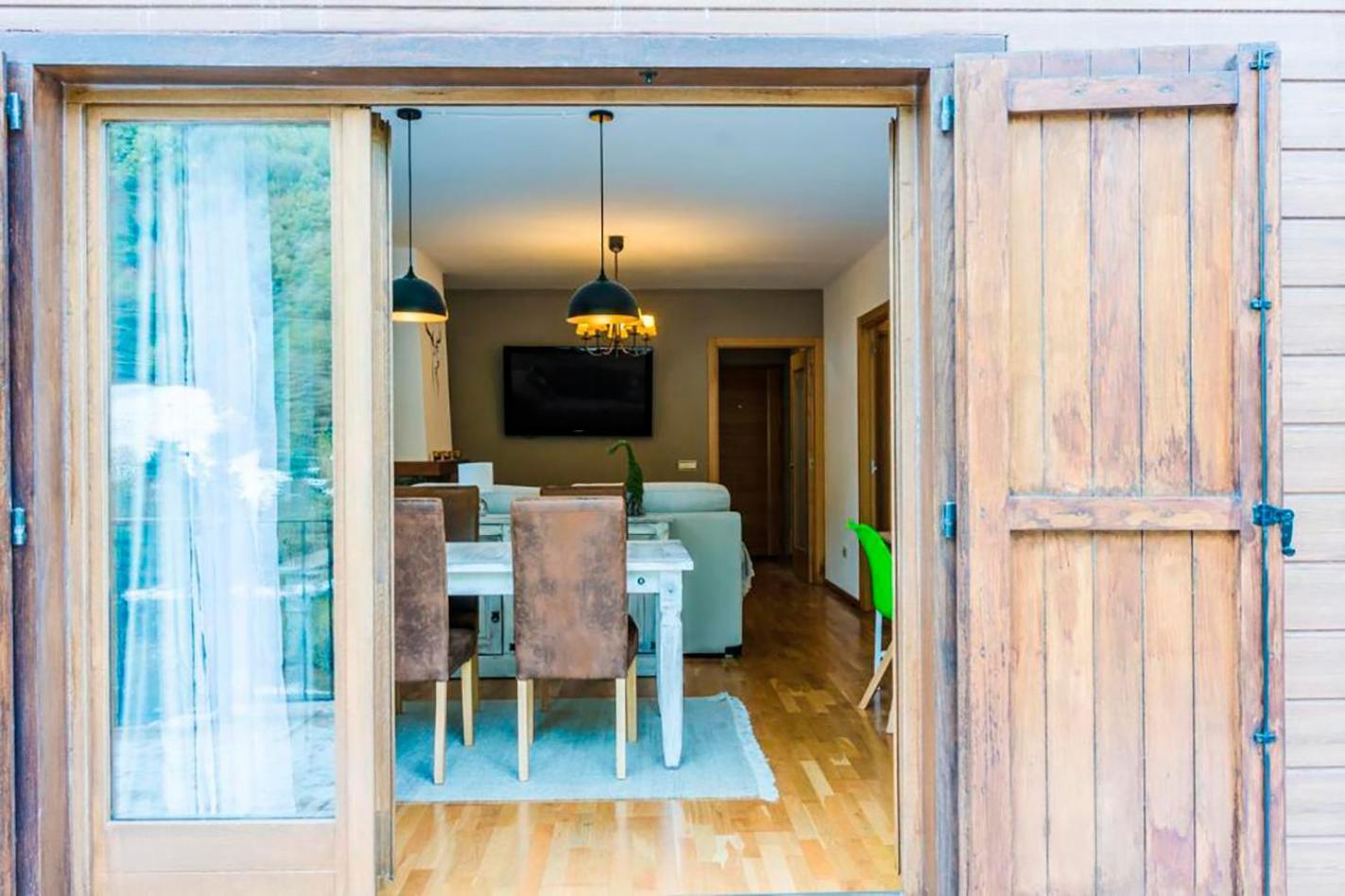 Apartamento A 15 Minutos De Baqueira Les Bordes Εξωτερικό φωτογραφία