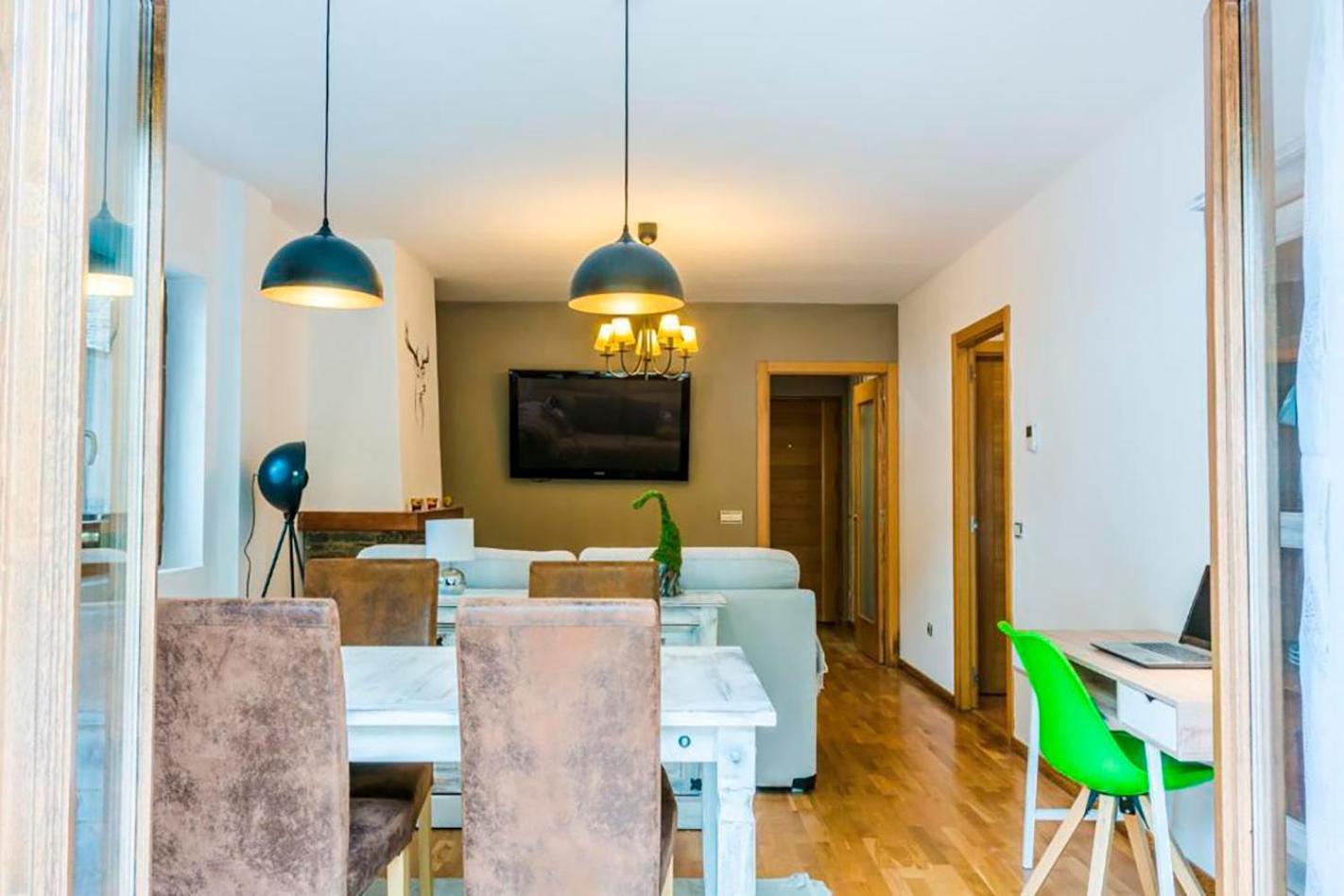 Apartamento A 15 Minutos De Baqueira Les Bordes Εξωτερικό φωτογραφία